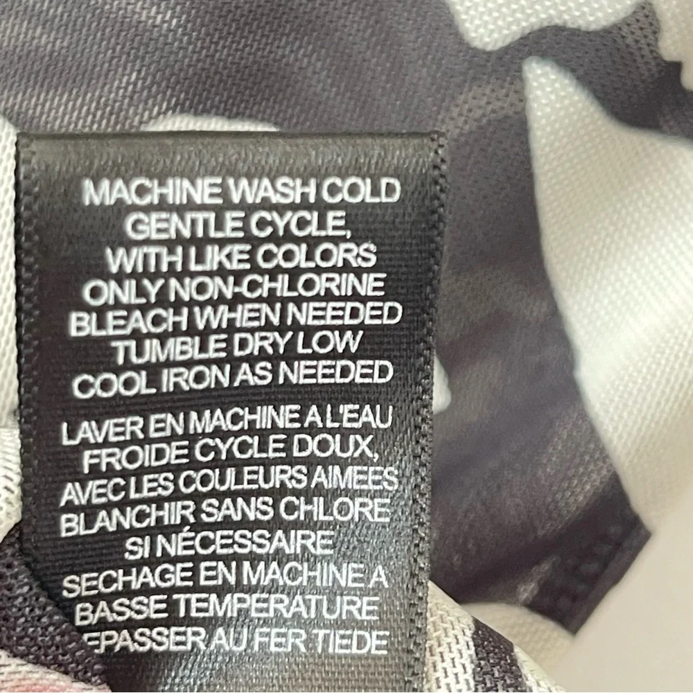 ❌SOLD❌Afrm x Revolve Miki Black Noir Rose Mesh turtleneck top with faux fur cuff - Picture 10 of 12